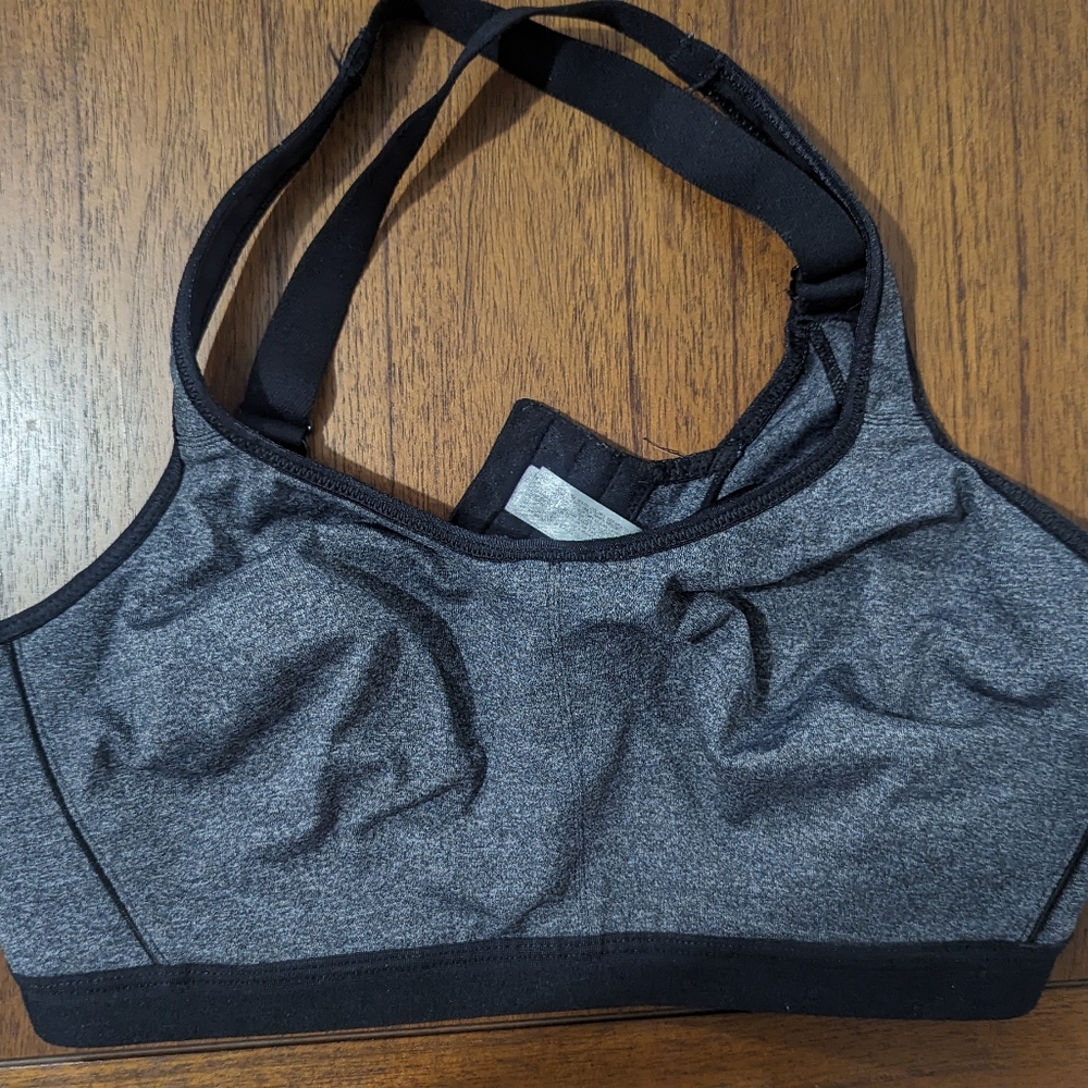 Wacoal high impact convertible sports bra